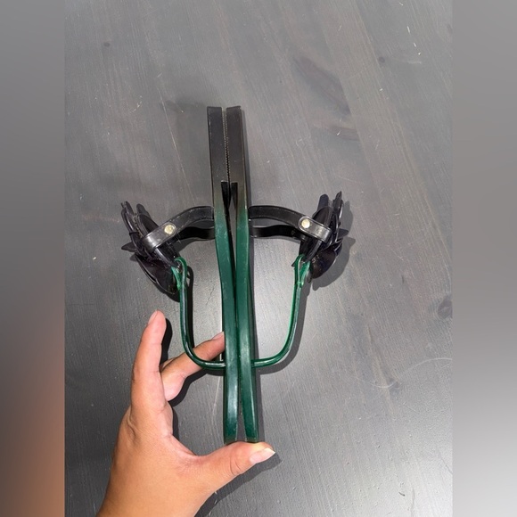 Tory Burch Blossom Jelly Thong - Picture 3 of 6